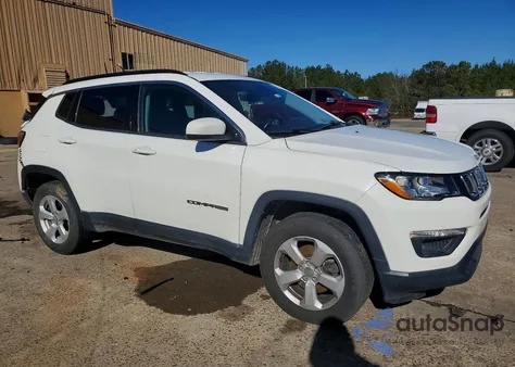 2018 Jeep Compass Latitude z USA, uszkodzony, nr VIN 3C4NJDBB0JT418927
